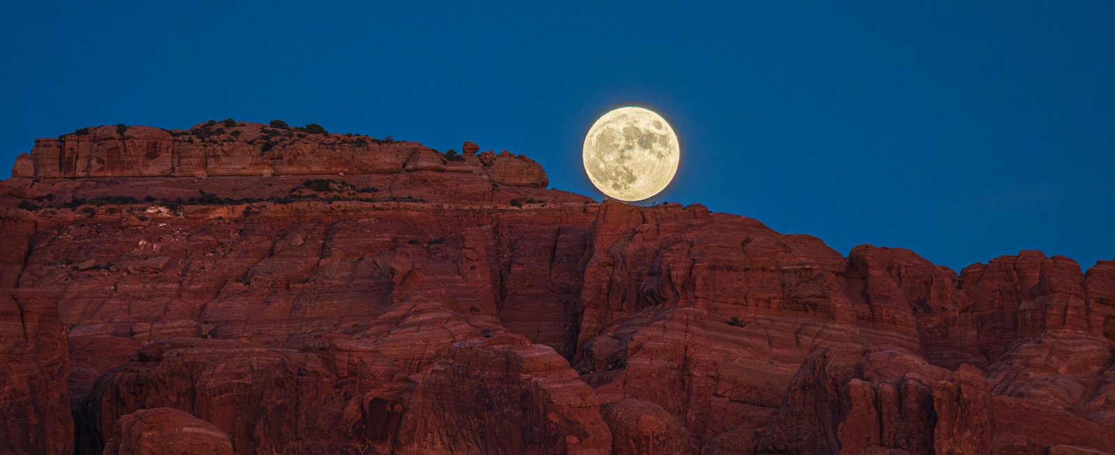 Moab moon at night